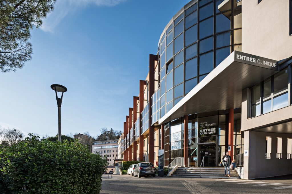 ALMAVIVA-02-26-VAL D'OUEST-242 cabinet dr Martin